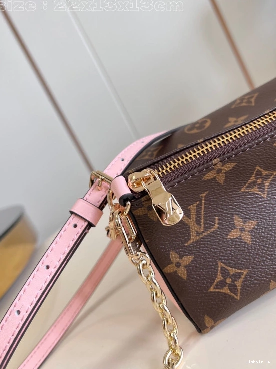 WIS Bloom Pouch-22.5*13*13CM LOUIS VUITTON 0730